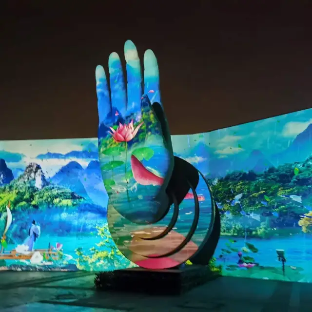 Guangdong Zen Town: Night view surprise