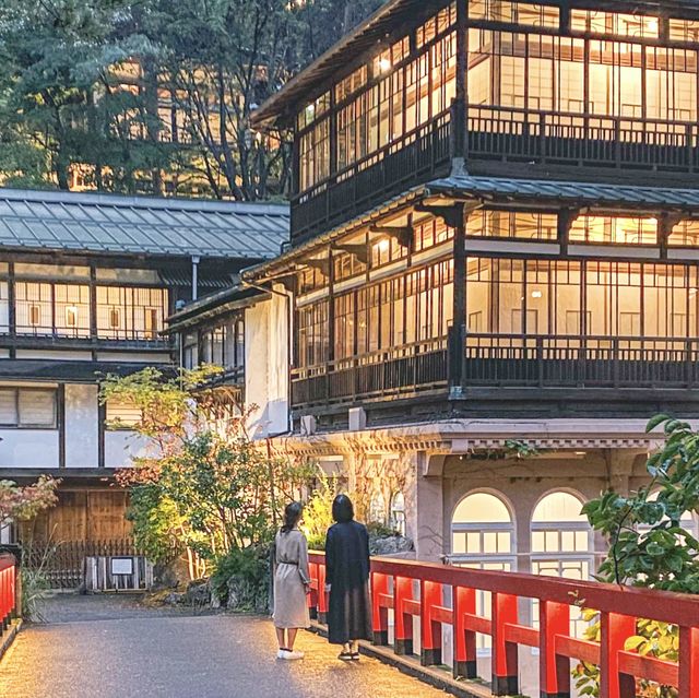 【群馬県】四万温泉 積善館 フォトマストの外観！