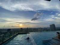 Hill TOP SKY BAR