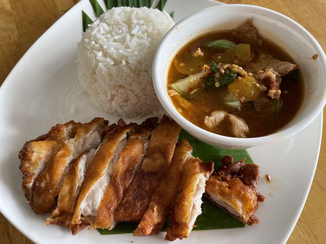 มาลองร้านข้าวผัดปู ร้านดัง