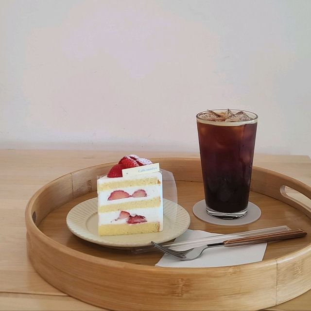 [부산] 디저트와 바다뷰까지💕 Cafe Sandy's