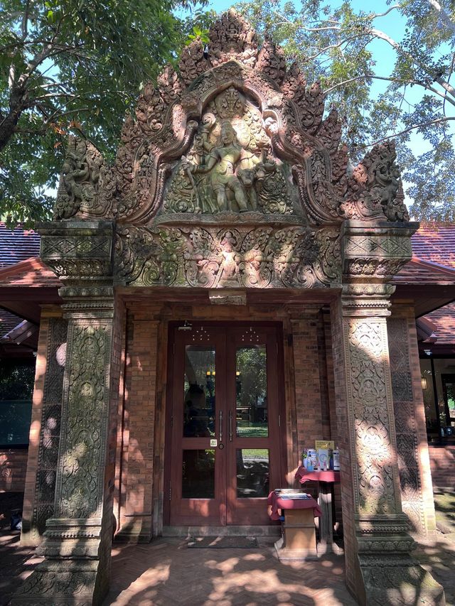 ร้านลับ‼️เมืองลำพูน เหมือนหลุดไปอยู่เมืองเก่า