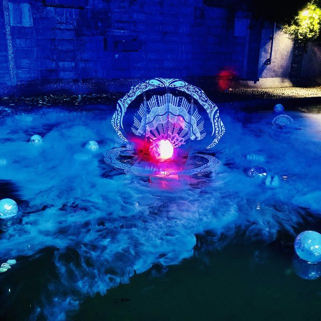 新莊幸福站🔮2022新北鯨彩中港光雕展🤩越夜越美麗✨
