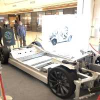 Tesla電車展 大小朋友都岩