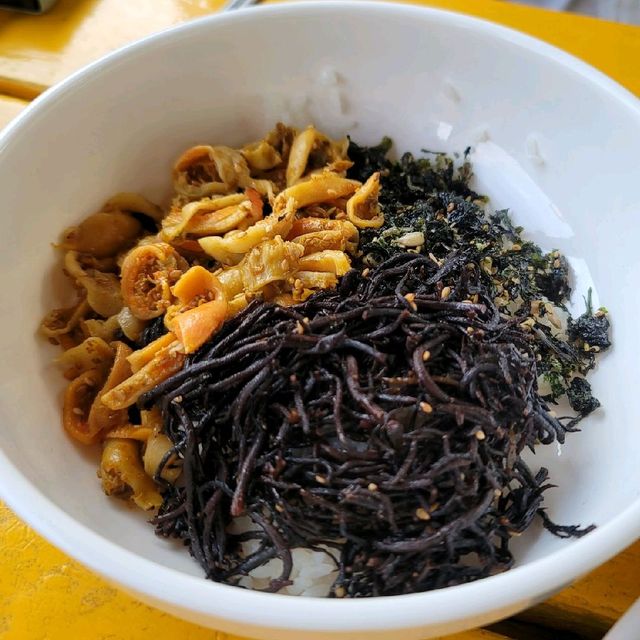 남해 바다를 바라보며 바다내음 가득한 맛집 탐방