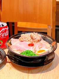 炸雞香辣撈麵