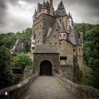Castles - live like a princess