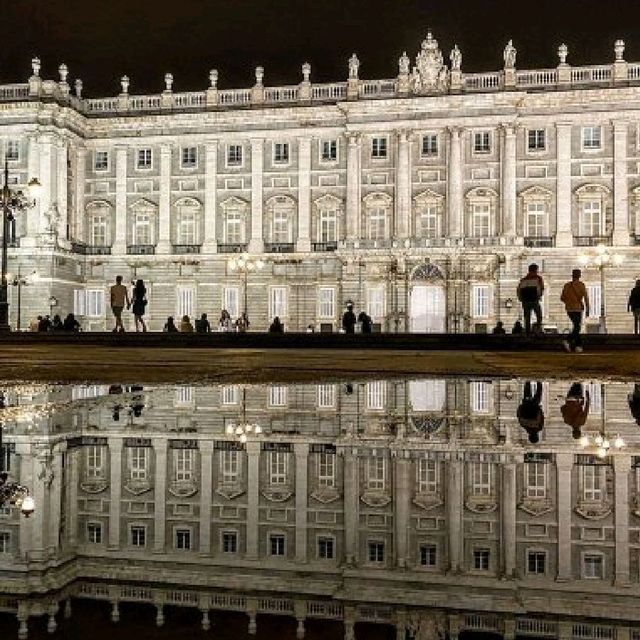 Palacio Real De Madrid