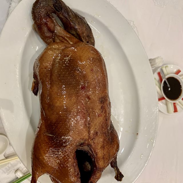 龍都酒樓烤鴨非吃不可