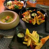 ทานอาหารค่ำมื้อพิเศษ @ THE KEE PATONG 