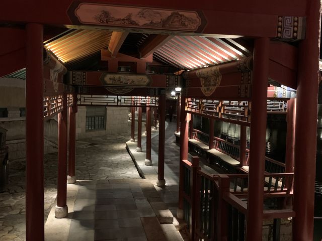 Magnificent Great Wall in Ancient WaterTown 