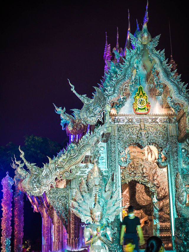 อุโบสถเงินที่เลืองลือในเชียงใหม่