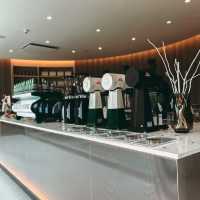 FIGUREGROUND CAFÉ  [สุทธิสาร -ซอยอินทามระ 20] 