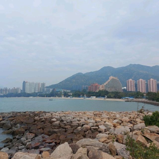 屯門黃金海岸海豚廣場