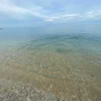 Clear Sea for Serenity 🌊🌊👙👙🏝️🏝️