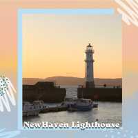 在浪漫燈塔NewHaven Lighthouse欣賞迷人的夕陽