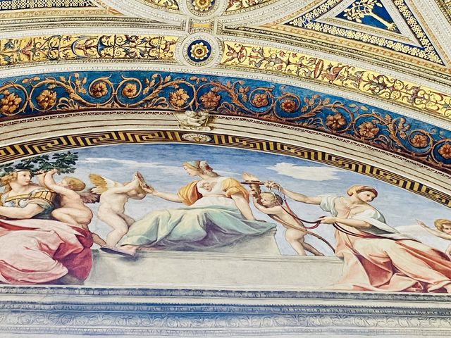 RAPHAEL'S FRESCOES 🎨👨‍🎨