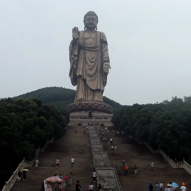 Largest Bronze Buddha in the world !