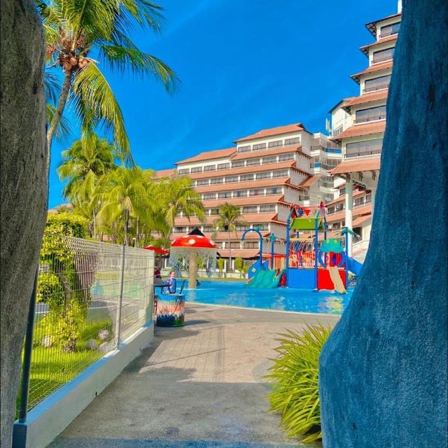 Sandy Beaches-Fun Pool-Stress Free Vacay!! 
