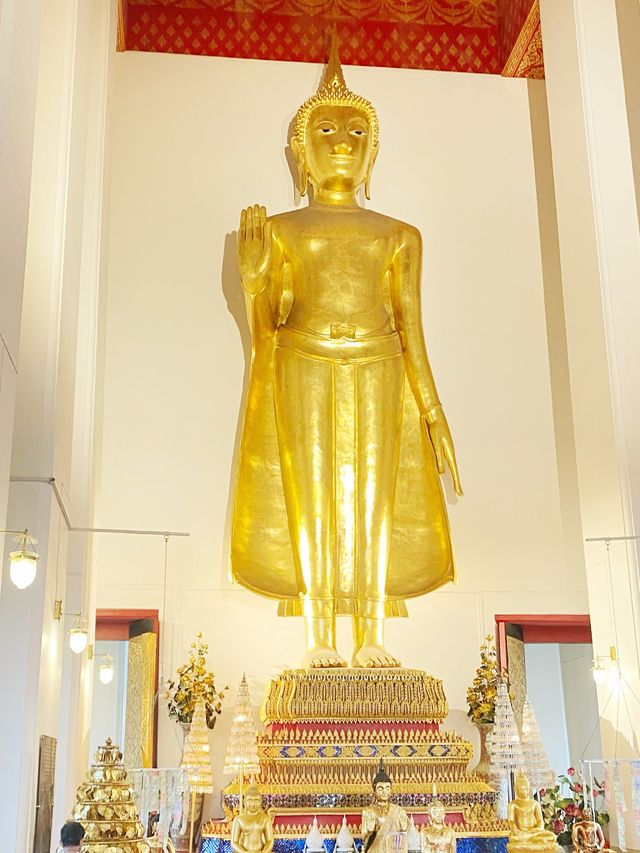 กราบไหว้ขอพรพระอัฏฐารส | วัดสระเกศ(ภูเขาทอง)| กทม.