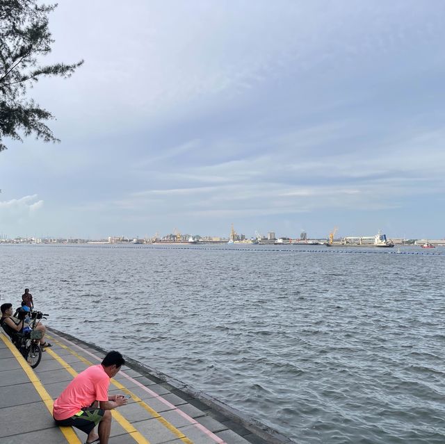 Natural Park in the Northeast of SG 