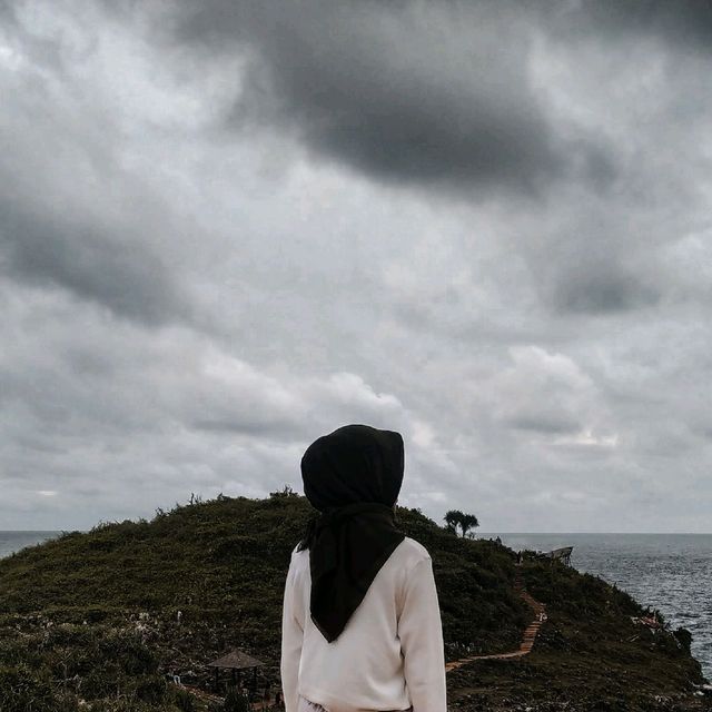 'Hidden' Kesirat Beach 'Hidden' Kesirat Beach