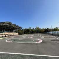 超大型公園草地同設施
