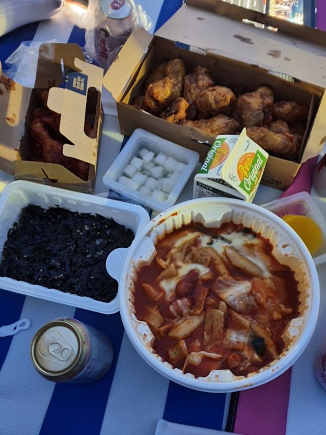 피크닉하기 좋은 곳, 수원 방화수류정