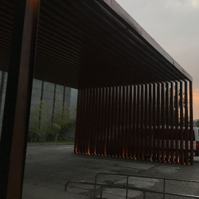 ☀️ 🌙 🌊 來住一天蔣中正的避暑行宮 — 日月潭涵碧樓