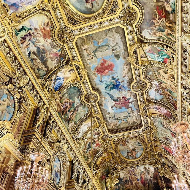 【Paris】想像以上に楽しい、オペラ ガルニエツアーがオススメ！