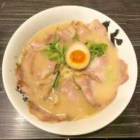 日本博多 🇯🇵 性價比超高日本拉麵店