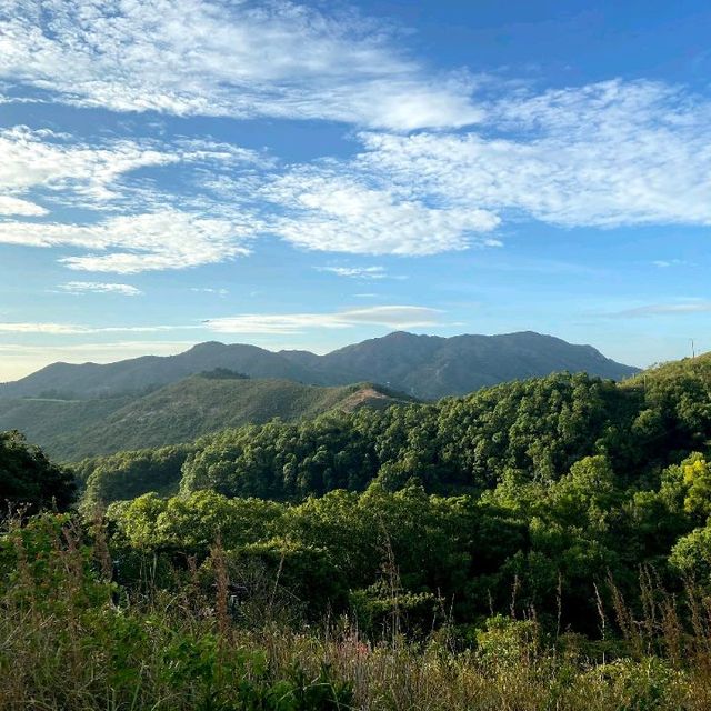 Fall: perfect hiking weather 