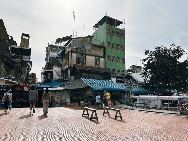 พากิน เที่ยว ช้อป ตลาดสำเพ็ง (ตอนกลางวัน) 🛍️