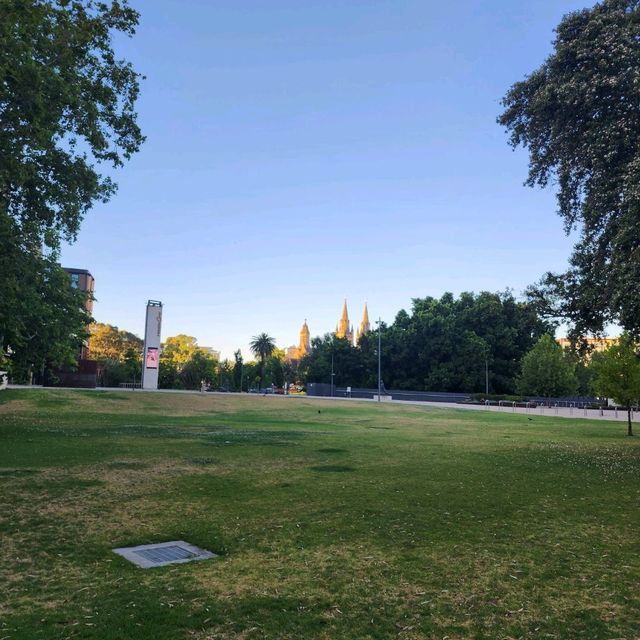 Adelaide Oval Area - beautuful and peaceful