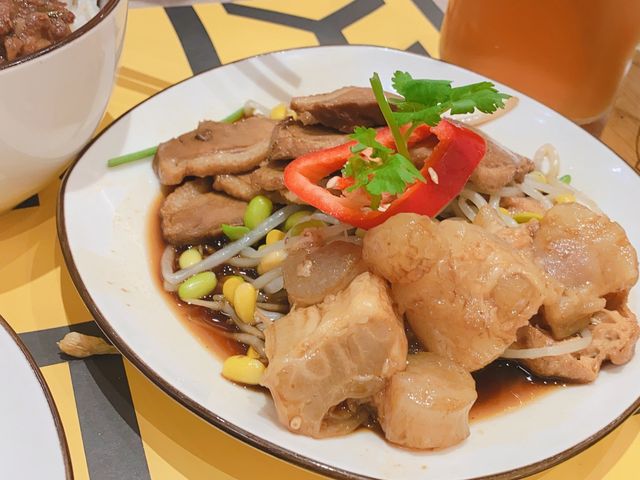 一碗肉燥🍚係想念台灣的味道✈️