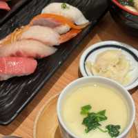 超大份甜蝦壽司，富足身心靈的饗宴-合點壽司（華泰店）