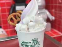 munchy frenchie ร้านไอศครีม