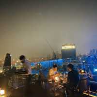 45층 🌃 City View At Roop Top 