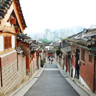 Bukchon Hanok Traditional Village 🌇🏘