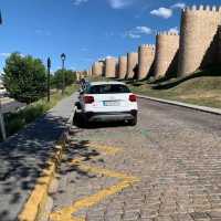 Avila เมืองกำแพงสวย