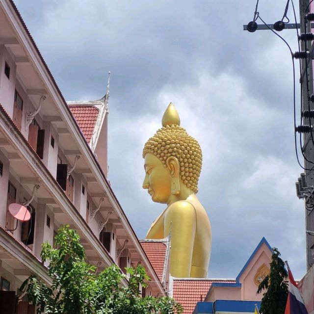 ไหว้พระทำบุญ @กรุงเทพฯ