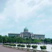 Wonderful mosque with Islamic architecture 