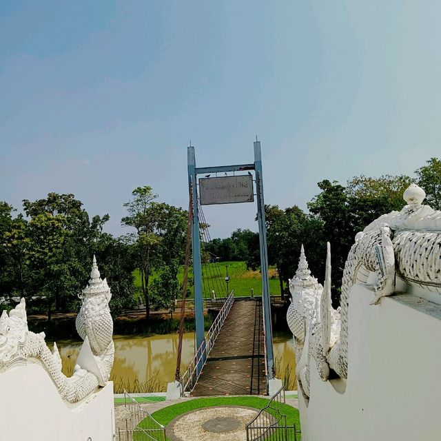เจดีย์สามโลก วัดทุ่งเศรษฐี ขอนแก่น