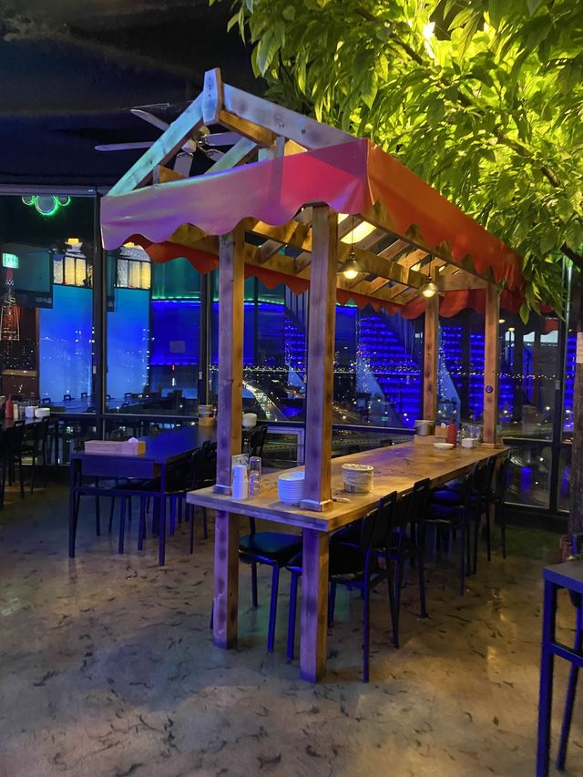 🇰🇷韓国 漢江ビュー✨🌉絶景を眺めながらお酒が楽しめる居酒屋🥂誕生日partyにもオススメ🎂🥂