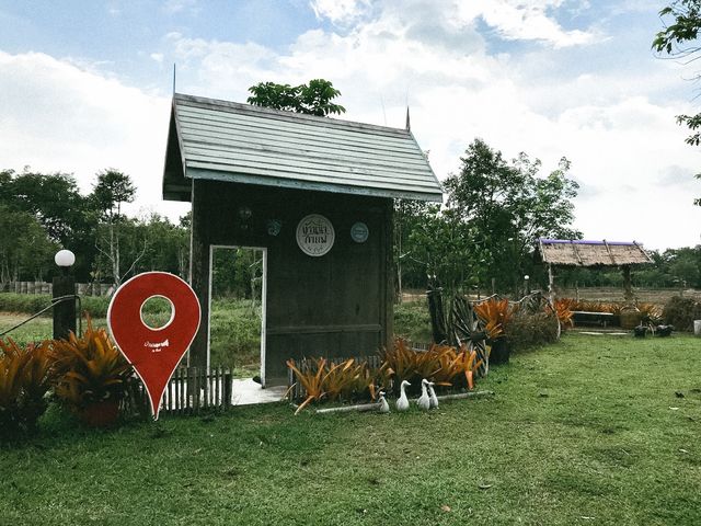 ร้านบรรยากาศ บ้านนา เมืองจันท์ "บ้านนากาแฟณจันท์" 