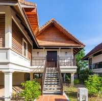 Le Menara Khaolak พักชิลริมทะเล เขาหลัก