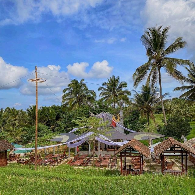 WARUNG KEMARANG