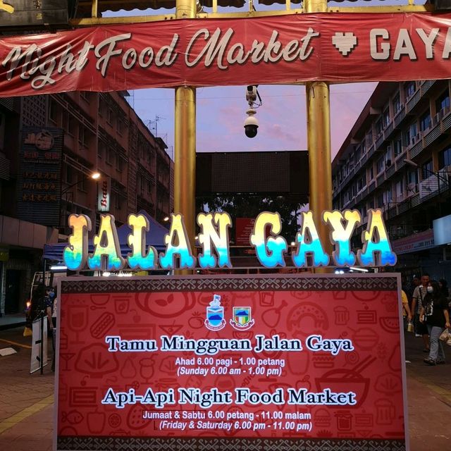 API-API NIGHT MARKET