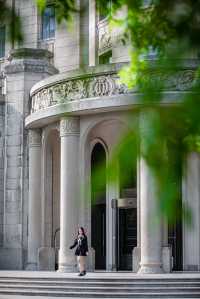Xi'an Sofitel Renmin Square | Strolling through the elegant classics of time.