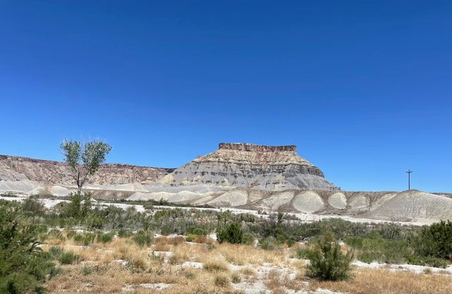 The park boasts the most spectacular geological structures in the American West.